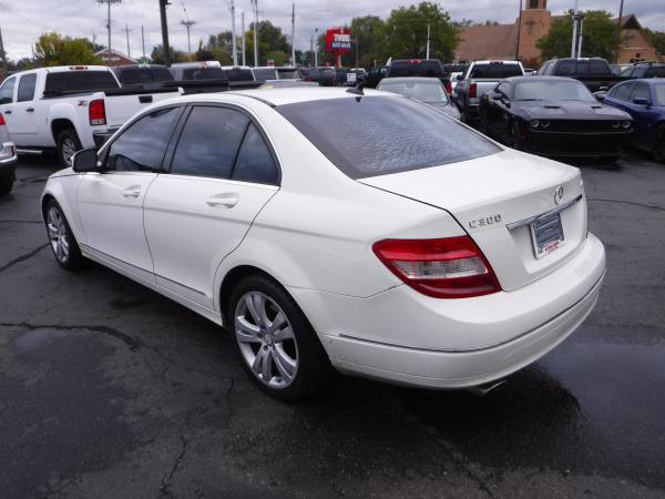2009 MERCEDES BENZ C300**LIKE NEW**MUST SEE**SUPER CLEAN**FINANCING AV for sale in Detroit, MI – photo 5