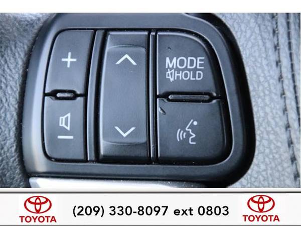 2018 Toyota Sienna mini-van Passenger LE for sale in Stockton, CA – photo 10