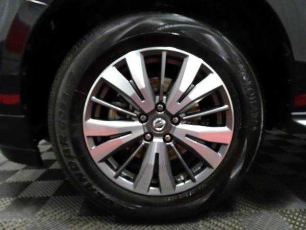 2017 Nissan Pathfinder 4WD 4dr SL hatchback Black for sale in Branson West, MO – photo 13