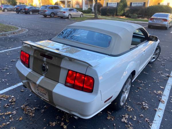 2007 Mustang GT Convertible / LOW MILES / Excellent Condition !!! -... for sale in Chapel hill, NC – photo 6