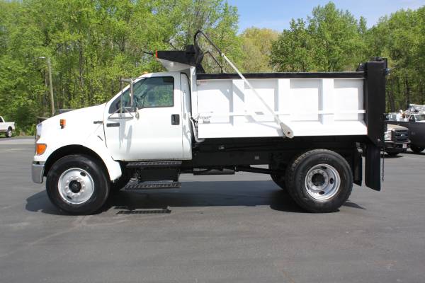 2006 Ford F-750 Dump Truck - - by dealer - vehicle for sale in Greenville, SC – photo 4