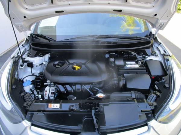 2015 Hyundai Elantra - BRAND NEW TIRES - AC BLOWS ICE COLD - GAS... for sale in Sacramento , CA – photo 18