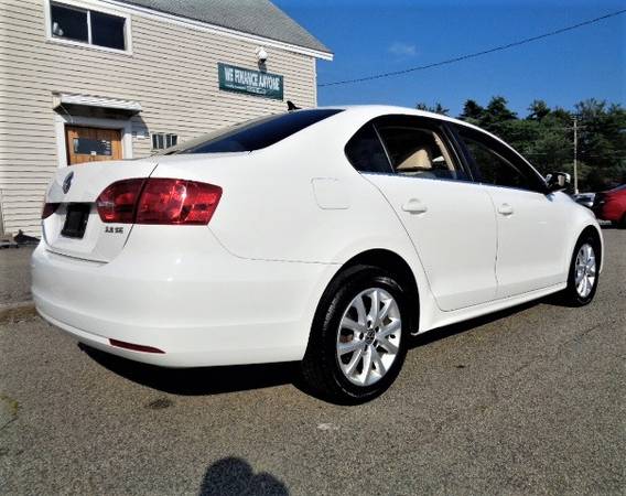 2013 VW Volkswagen Jetta SE Leather Roof Clean IPOD Tech Package -... for sale in Hampton Falls, NH – photo 4