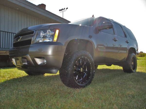 LIFTED 2012 CHEVY TAHOE 4X4 LT 20" MOTO METAL WHEELS *NEW 33X12.50'S!! for sale in KERNERSVILLE, NC – photo 11