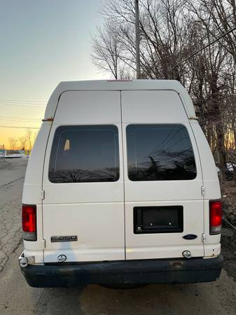 2008 Ford E250 high top for sale in STATEN ISLAND, NY – photo 4