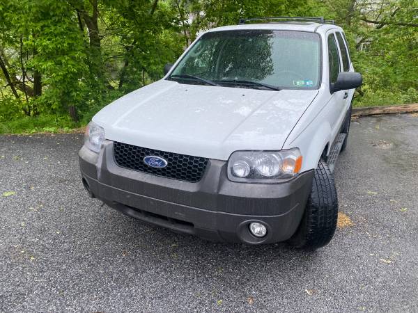 2007 Ford Escape XLT V6 & 4X4! for sale in Dallastown, PA – photo 2