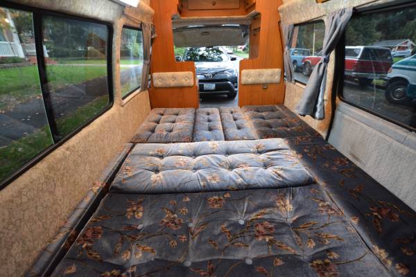 Toyota HiAce Van Camper Conversion for sale in Vancouver, OR – photo 11