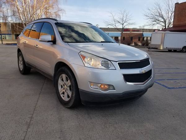 2012 Chevy Traverse LT - - by dealer - vehicle for sale in Evansville, CO – photo 2