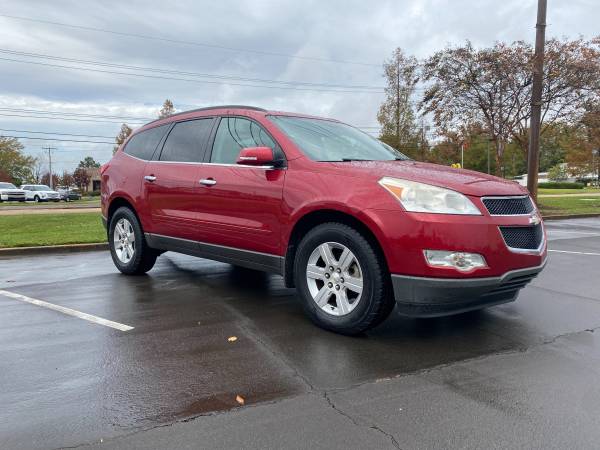 2012 CHEVY TRAVERSE DVD PLAYER 3RD ROW,NEW TIRES, - cars & trucks -... for sale in Ridgeland, MS – photo 8