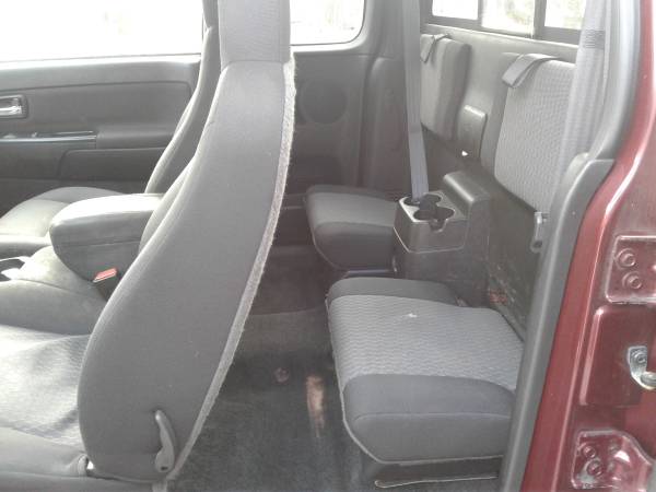 2008 GMC Canyon 4x4 with low miles - cars & trucks - by owner -... for sale in New London, CT – photo 7