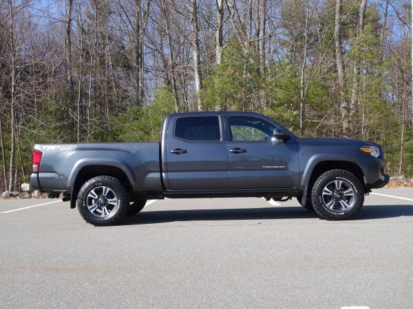 2016 Toyota Tacoma Double Cab V6 TRD 4WD - - by dealer for sale in Derry, VT – photo 5