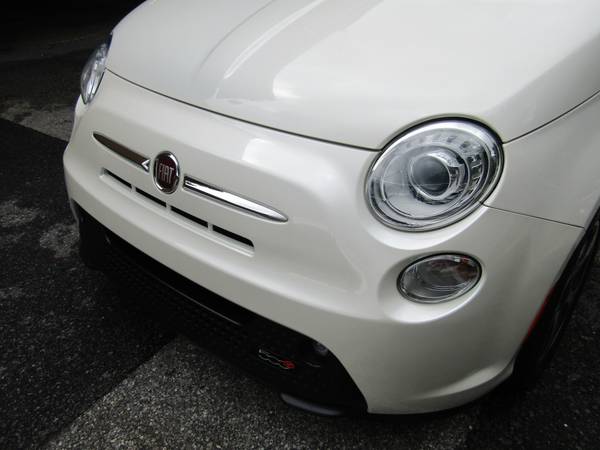 2015 Fiat 500e, Panorama Roof, Like New for sale in Yonkers, NY – photo 21