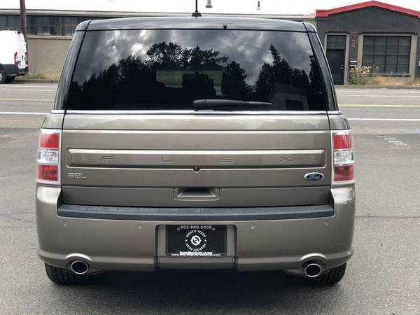 2014 FORD FLEX SEL LOADED JUST SERVICED 2-OWNER BRAND NEW TIRES -... for sale in Portland, CA – photo 4
