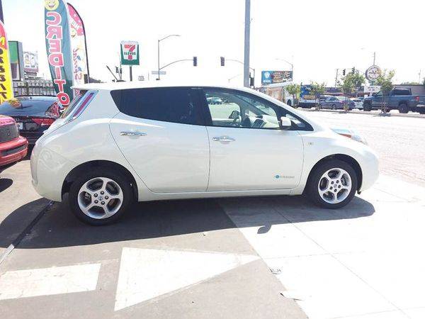 2012 Nissan LEAF SL 4dr Hatchback for sale in Fresno, CA – photo 3