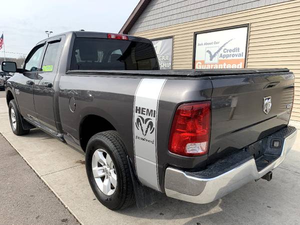 2014 RAM 1500 4WD Quad Cab 140 5 ST - - by dealer for sale in Chesaning, MI – photo 20