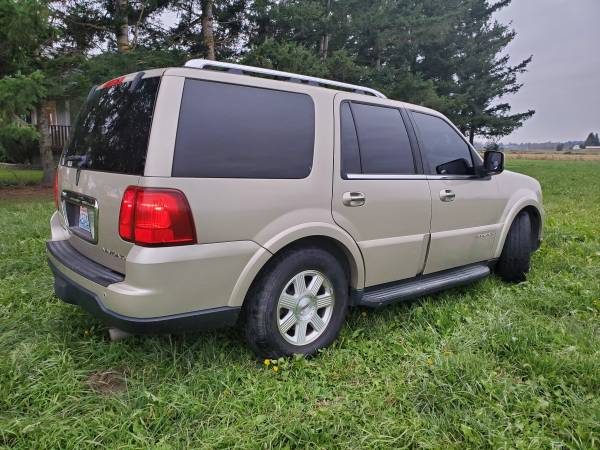 2006 Lincoln Navigator 4wd - cars & trucks - by owner - vehicle... for sale in Everson, WA – photo 2