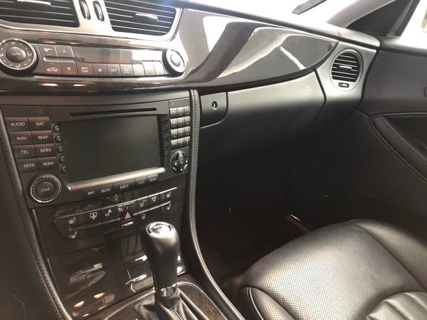 2008 MERCEDES CLS550 AMG 50k miles !!!Immaculate - cars & trucks -... for sale in San Francisco, CA – photo 17
