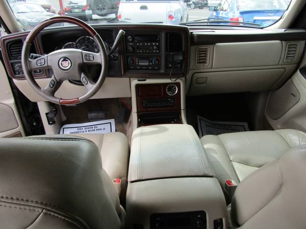2005 Cadillac Escalade 4dr AWD - - by dealer - vehicle for sale in Milwaukie, OR – photo 15