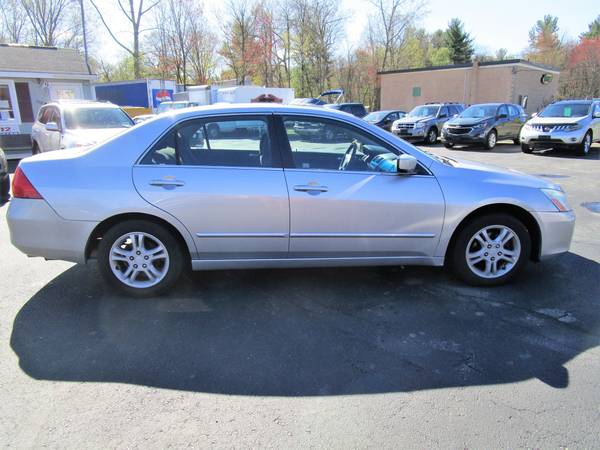 2007 Honda Accord EX 4 Cyl - Automatic - Moon Roof for sale in leominster, MA – photo 5