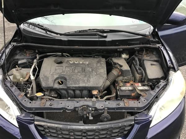 Toyota Matrix - Manual Transmission - cars & trucks - by owner -... for sale in Allentown, PA – photo 9