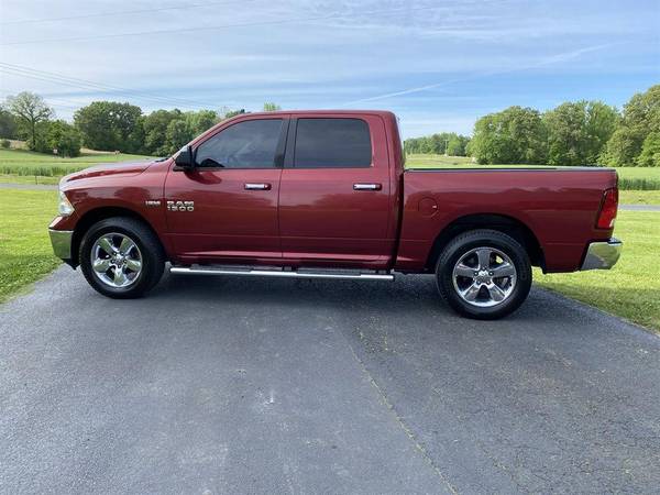 2015 Ram 1500 SLT - - by dealer - vehicle automotive for sale in Greenfield, TN – photo 5