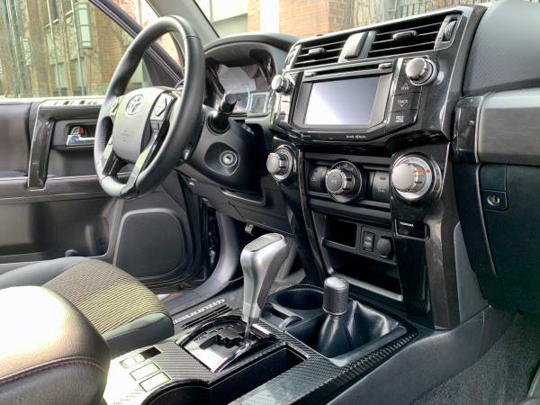 2018 4runner - TRD Off Road - cars & trucks - by owner - vehicle... for sale in Gurnee, IL – photo 6