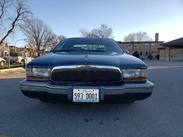 ***Only 74,000 miles*** '94 Buick Roadmaster - cars & trucks - by... for sale in Harwood Hghts, IL – photo 2