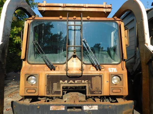 Trash Trucks: COLONIAL AUTO AUCTION NEXT AUCTION 10/26/2019 for sale in Upper Marlboro, District Of Columbia – photo 3