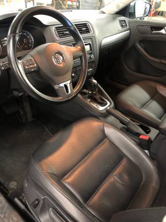 2014 Volkswagen Jetta SE - cars & trucks - by owner - vehicle... for sale in Cottage Grove, WI – photo 15