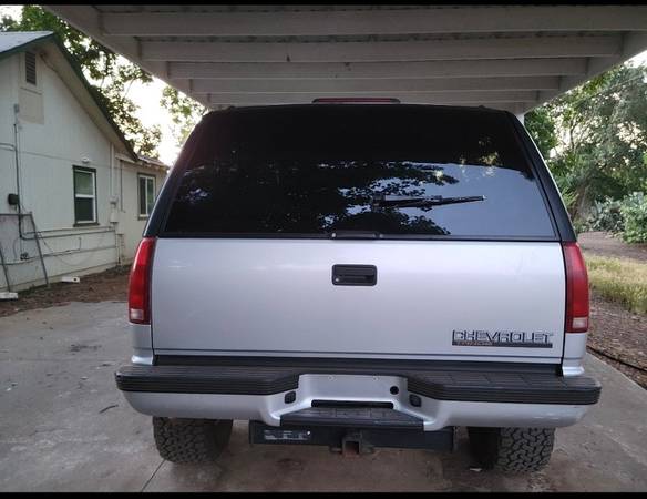 96 Chevy Tahoe for sale in Chico, CA – photo 2