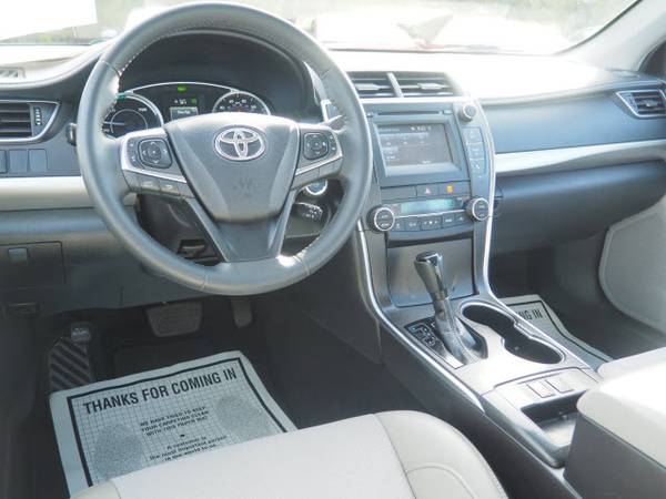 2017 Toyota Camry Hybrid XLE - - by dealer - vehicle for sale in Asheboro, NC – photo 4