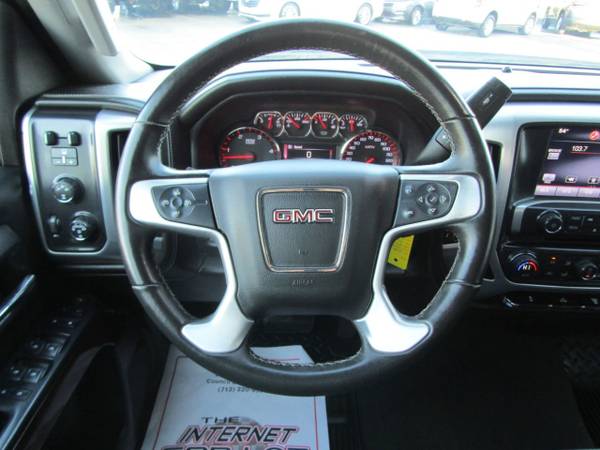 2015 *GMC* *Sierra 2500HD* *4WD Double Cab 144.2 SLE - cars & trucks... for sale in Omaha, NE – photo 13