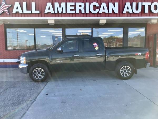 2013 Chevrolet Silverado 1500 Crew Cab - Financing Available! - cars... for sale in Fayetteville, NC