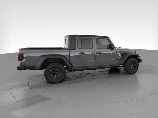 2020 Jeep Gladiator Sport Pickup 4D 5 ft pickup Gray - FINANCE... for sale in Atlanta, CA – photo 12