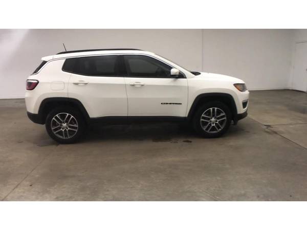 2017 Jeep Compass 4x4 4WD Latitude SUV - cars & trucks - by dealer -... for sale in Coeur d'Alene, MT – photo 9