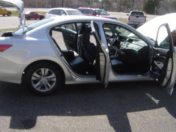 2012 HONDA ACCORD SE ONE OWNER LEATHER - - by for sale in Farmington, MN – photo 14