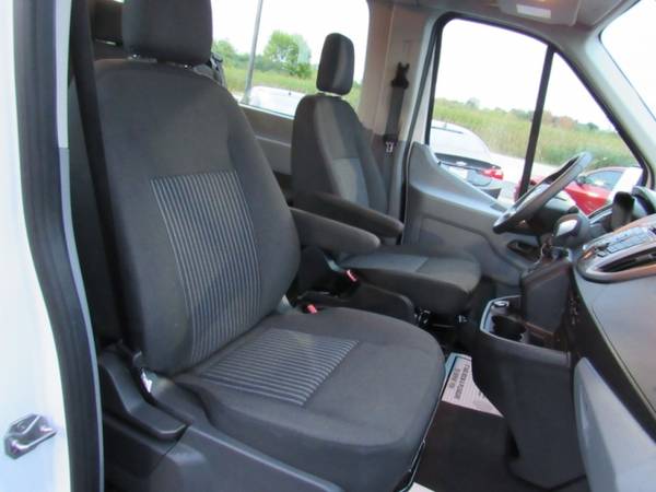 2019 Ford Transit Passenger Wagon T-350 with Fixed Rear Window for sale in Grayslake, IL – photo 18