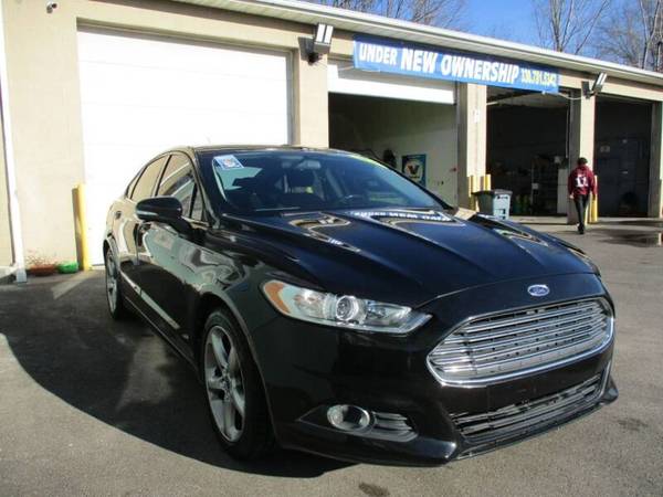 2013 Ford Fusion SE 4dr Sedan - - by dealer - vehicle for sale in Youngstown, OH – photo 3