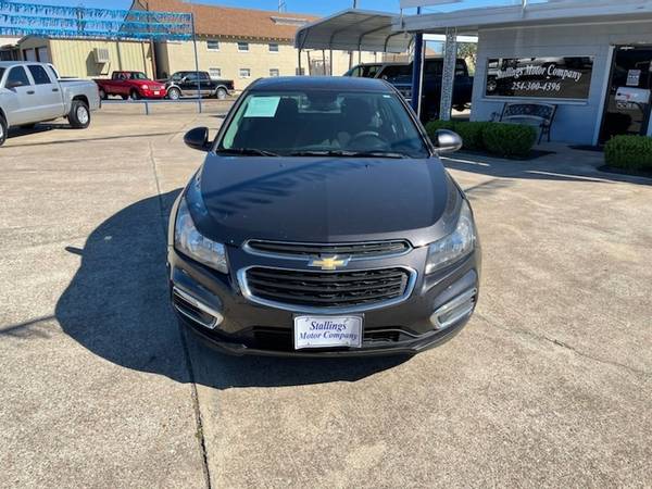 2015 Chevrolet Cruze 4dr Sdn Auto 1LT - - by dealer for sale in Waco, TX – photo 2