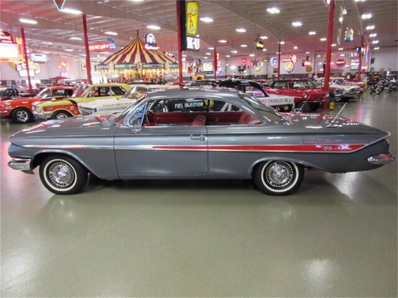 1961 Chevrolet Impala SS for sale in Greenwood, IN – photo 13