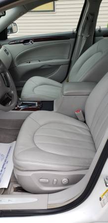 LEATHER!! 2006 Buick Lucerne 4dr Sdn CXL V6 for sale in Chesaning, MI – photo 13