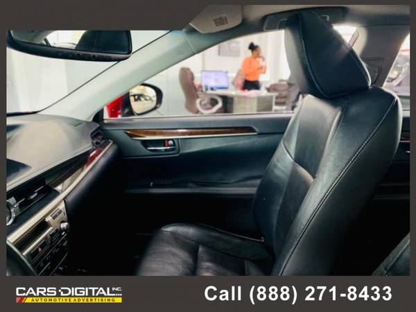 2015 Lexus ES 4dr Sdn Sedan - - by dealer - vehicle for sale in Franklin Square, NY – photo 18