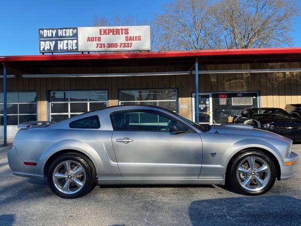 2009 Ford Mustang GT (Low Miles) - - by dealer for sale in Jackson, TN – photo 4