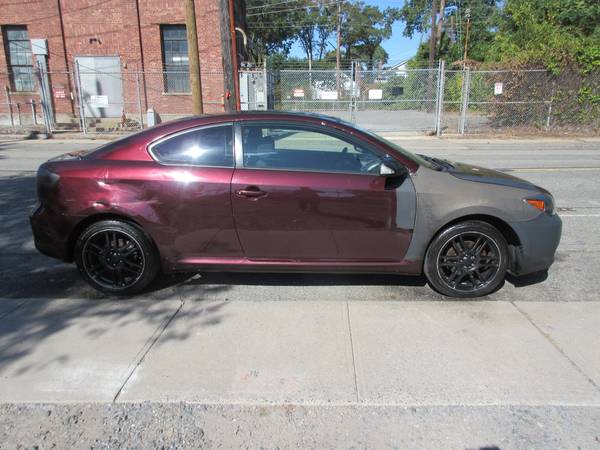 2005 SCION TC*5 SPEED MANUAL*RUNS EXCELLENT*NO ISSUES*GIVEAWAY!! for sale in Valley Stream, NY – photo 6