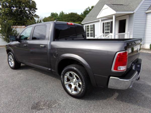 LOW LOW MILES!! 2015 RAM 1500 Laramie 4X4 for sale in Hayes, District Of Columbia – photo 4
