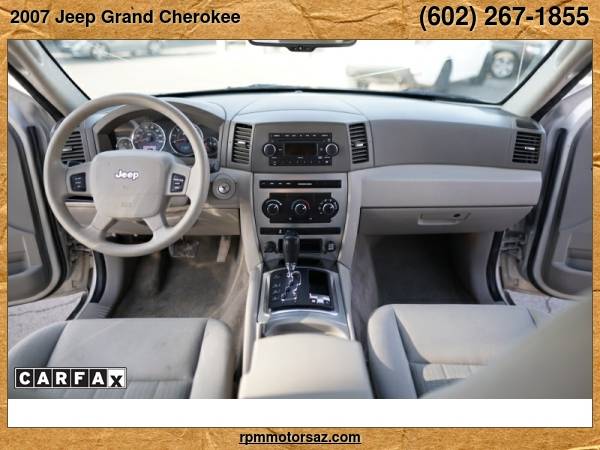 2007 Jeep Grand Cherokee Laredo 4WD - cars & trucks - by dealer -... for sale in Phoenix, AZ – photo 18