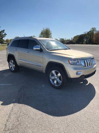 2011 Jeep Grand Cherokee Overland Summit 4x4 - Buy for $299 Per Month for sale in Indianapolis, IN – photo 4