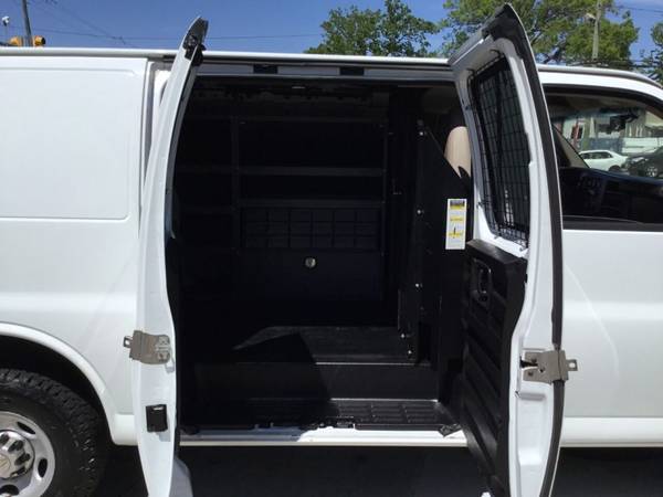 2014 Chevrolet Express Cargo 2500 3dr Cargo Van w/1WT GOOD/BAD/NO for sale in Little Ferry, NJ – photo 23