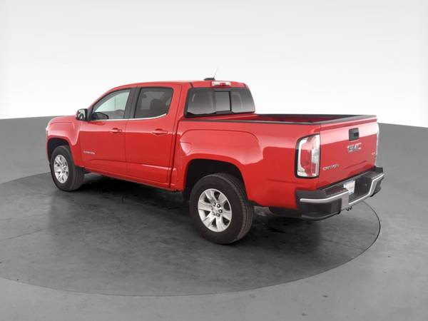 2017 GMC Canyon Crew Cab SLE Pickup 4D 5 ft pickup Red - FINANCE -... for sale in milwaukee, WI – photo 7