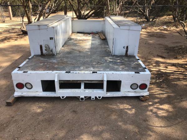 used service bed from 04 ford f450 for sale in Acton, CA – photo 6
